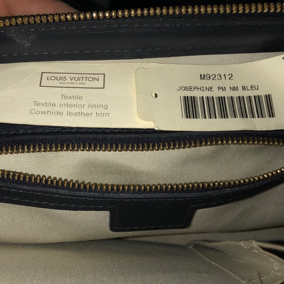 π― authentic LV Bag - FINAL $ - Picture 7 of 8